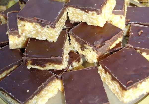 Recipe: Chocolate–Peanut Butter Crispies