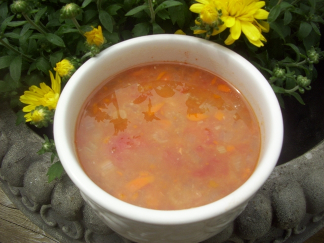 Foodie Friday: White Bean and Tomato Soup