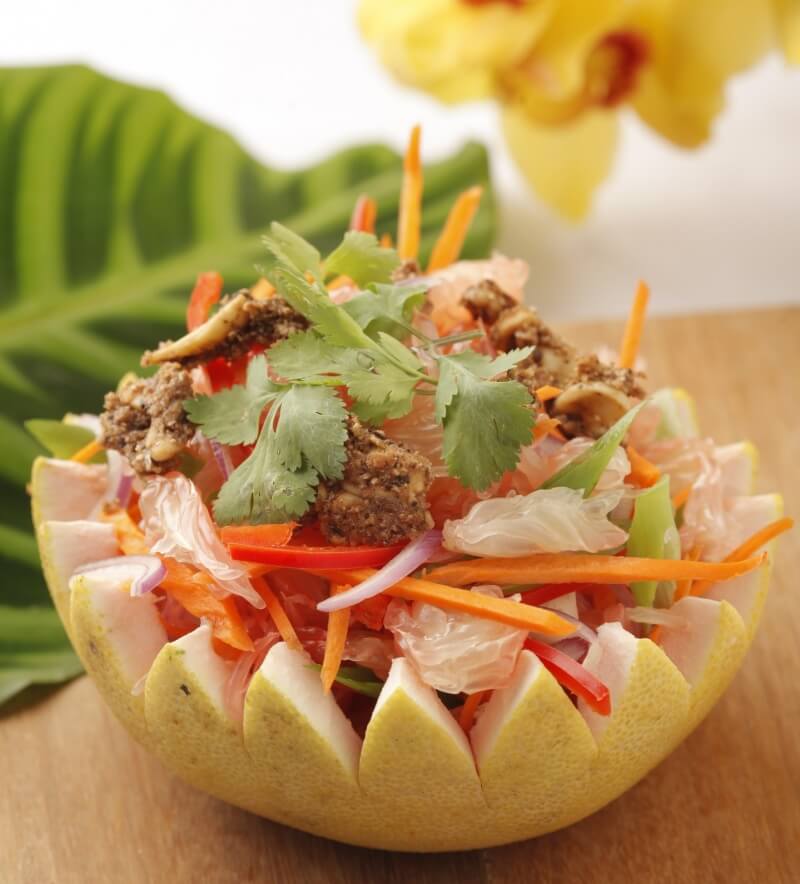 yam som-o cropped