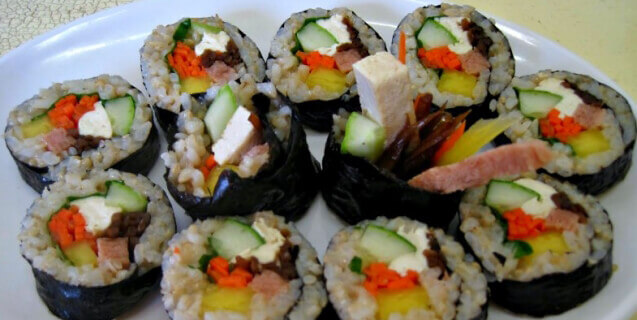 Vegan-Kimbap-637x320-1427135018