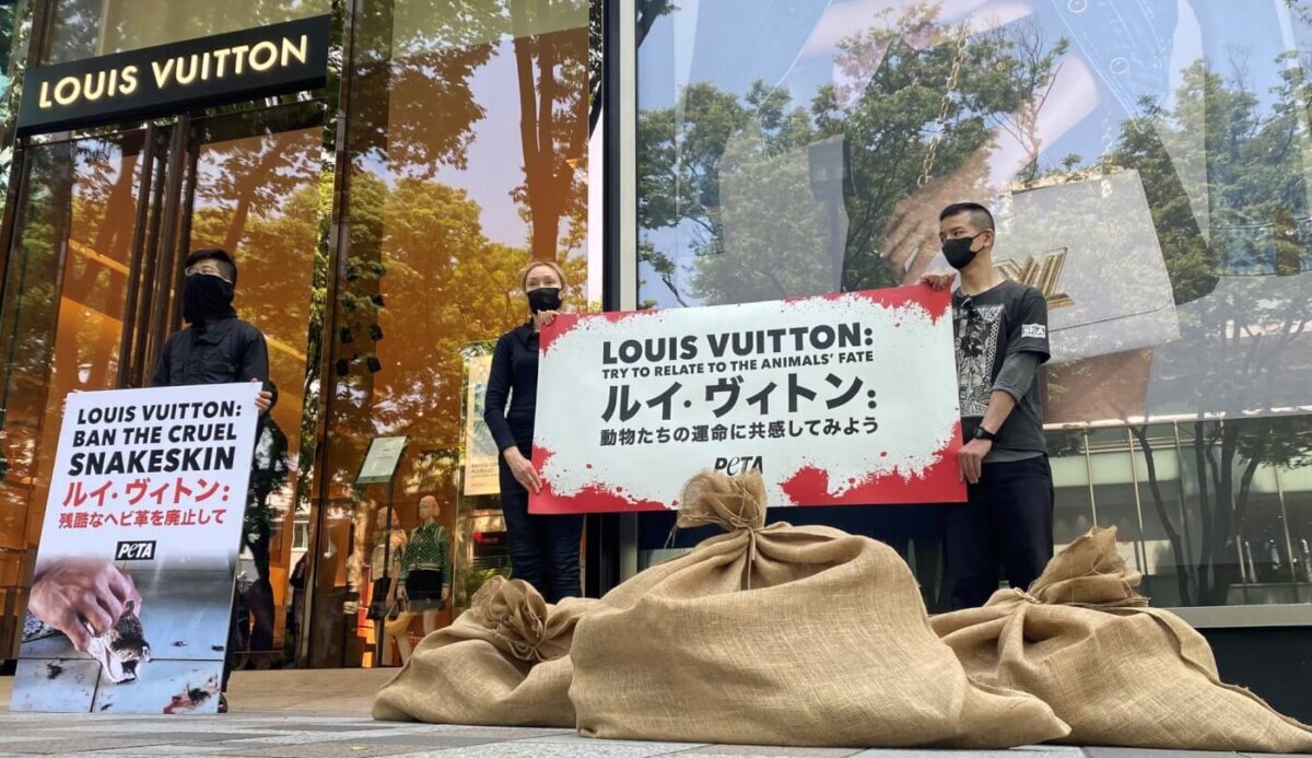 What’s in the Bag? Shoppers in Tokyo Were About to Find Out